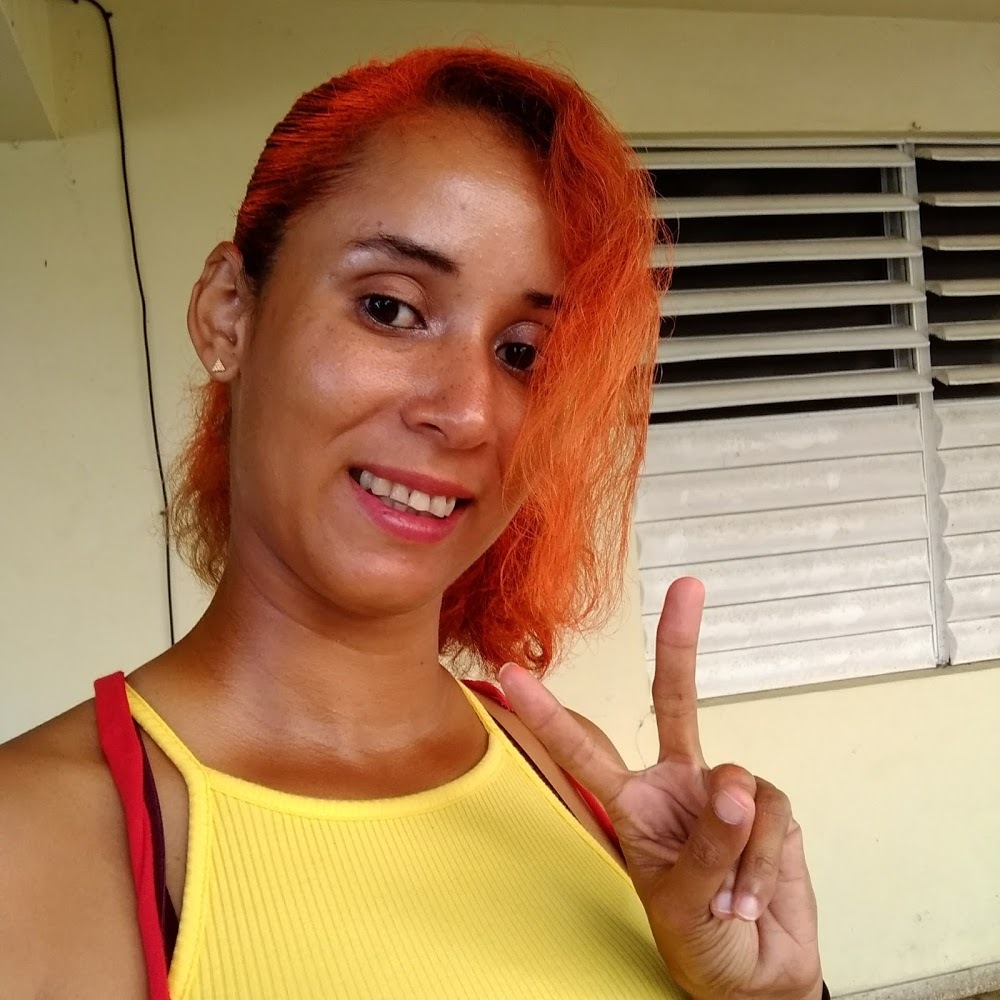 Meet your Posher, Laura